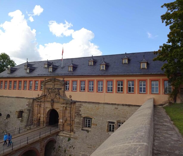 Mauerwerksverfestigung und Feuchtesanierung, Zitadelle Petersberg