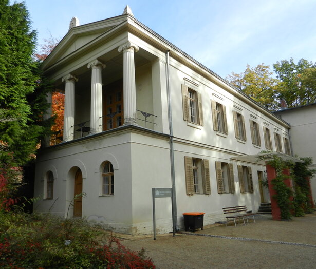 Flächenabdichtung unter historischem Balkonbelag, Villa Persius Flächenabdichtung unter historischem Balkonbelag, Villa Persius